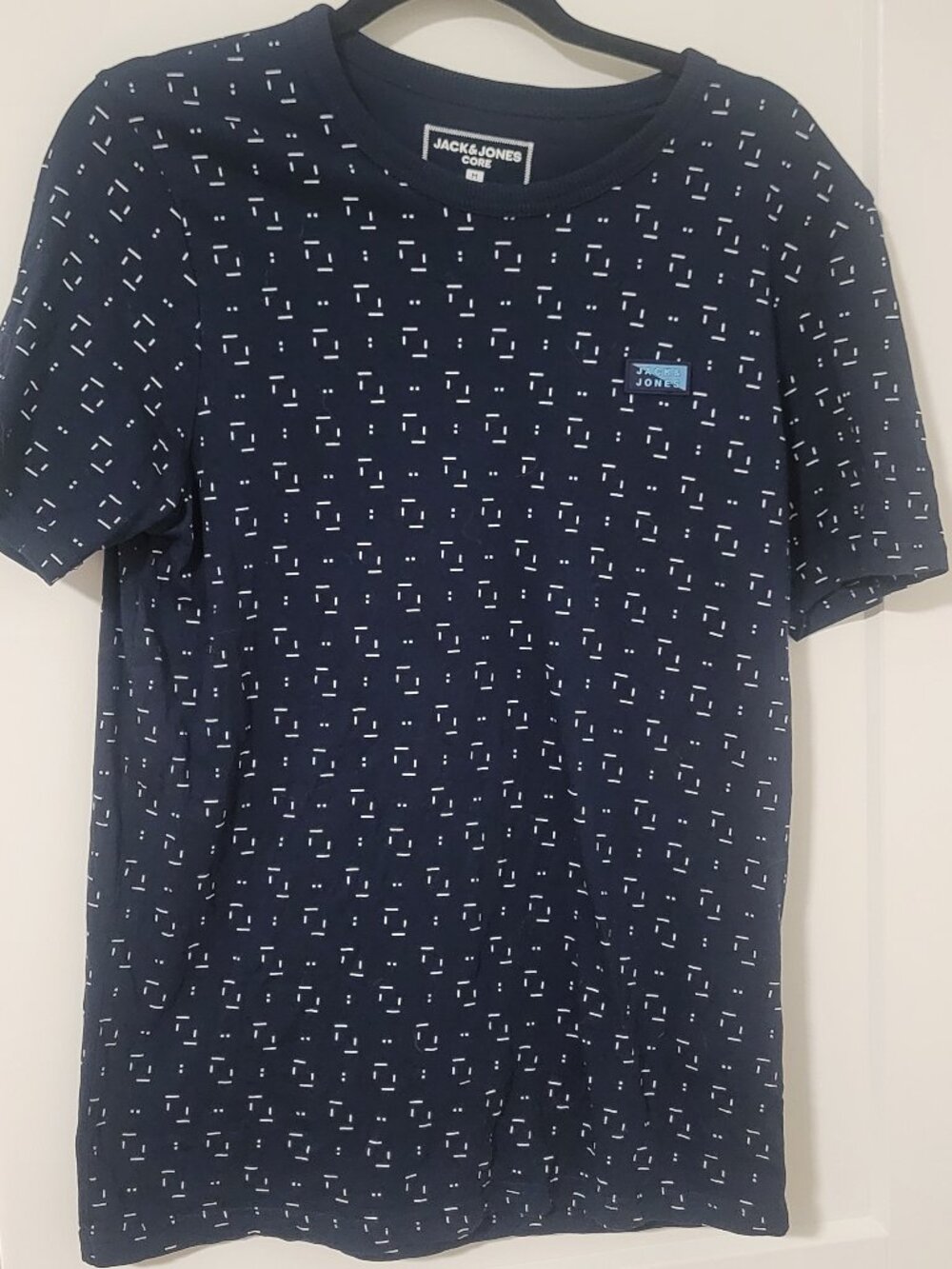 Jack & Jones JCOBOWDEN Navy Geometric Tee - Size Medium - Picture 2 of 7